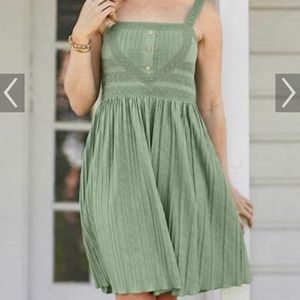 Matilda Jane Joanna Gaines Grass Roots green dress.  Size m